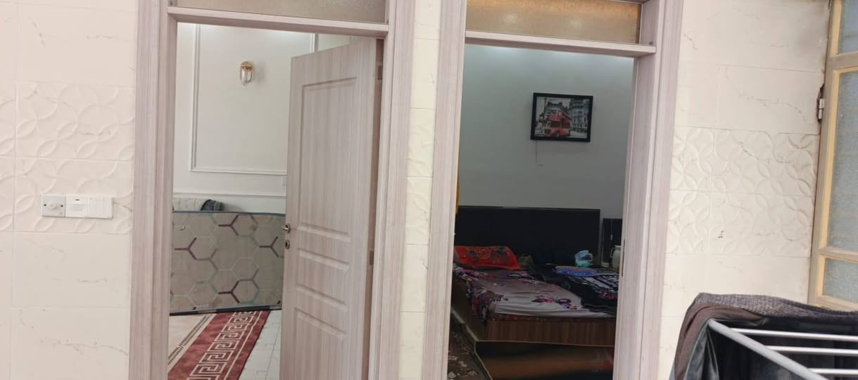 السلام عليكم دار مساحته ١٢٠ متر اني صاحب الدار مباشر ***********
منطقت الدوانم قرب ٣/١٠
