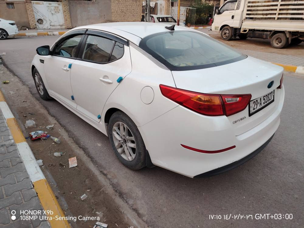 اوبتما 2016 للبيع فقط خليجي مكينه 2000 دوش السياره نظيفه جداً ماشيه 140 كفاله عامه ما عدى المؤشر في السونار
 السعر خاص او الاتصال ***********
مكان السياره واسط/ قضاء الحي
