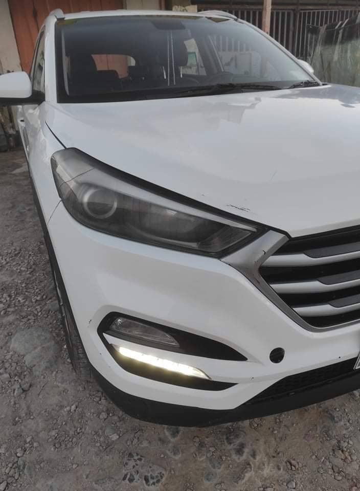 سلام عليكم
سيارة توسان ٢٠١٨ أسترالي محور (أيمن _أيسر) حادثها بنيد فقط تبديل
بارد أربع أصابع بالچاملغ (جهة السائق)
والباقي شوفة العين
ماشية ١٣٦ ألف حقيقي
تحكمات
ثلاث أوضاع قيادة
محرك جي دي اي مكفول من الفتح والتبديل
الگير مكفول
ماخذها ١٦ ألف
مشت عندي ١٣٠ ألف
السيارة خير من الله

***********
***********
للاتصال
