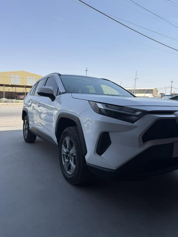‏🚗 2025 TOYOTA RAV4 XLE

🛠️ الضرر: موضح في الصور
📏 عداد المسافة: 9000 الف مايل (فعلي)
📋 حالة السيارة: تشتغل (Run and Drive)
🔧 حجم المحرك: 2.5 – 4 سلندر (هايبرد)
🔍 رقم الشاصي: 4T3RWRFV6SU174831

📍 موقع السياره : اربيل مدينه المعارض
للستفسار الاتصال  7805196180
