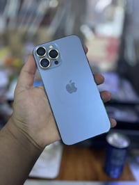 ايفون 13برو ماكس     وتر بروف بي قطع اصليه وكاله من شركه ابل كدامكم نض...