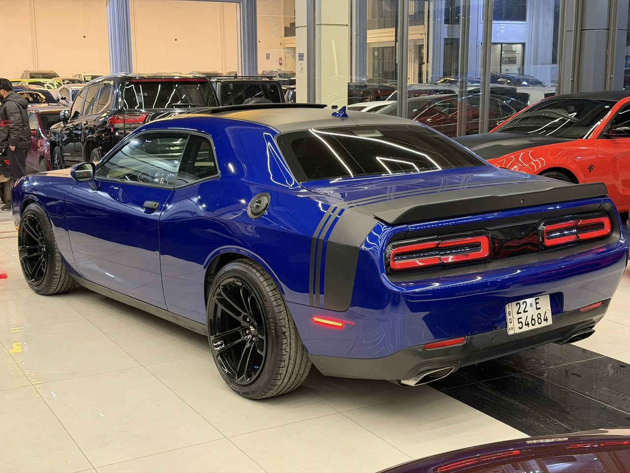 سلام عليكم
دوج جالنجر ارتي موديل ٢٠١٨ لون مميز السيارة بدون دواخل و ايرباگ بجم كبس السيارة گير محركها كلها بشرط كلش حلوة و نظيفة ماشية ٦٦ الف ميل فقط و السيارة بيها حاملغ امامي و خلفي جهت السايق سبغ سعرها ١٨٨$ ورقة و بيها مجال للطيبين *********** للتواصل الرقم واتساب همين موجود مكان سيارة اربيل
