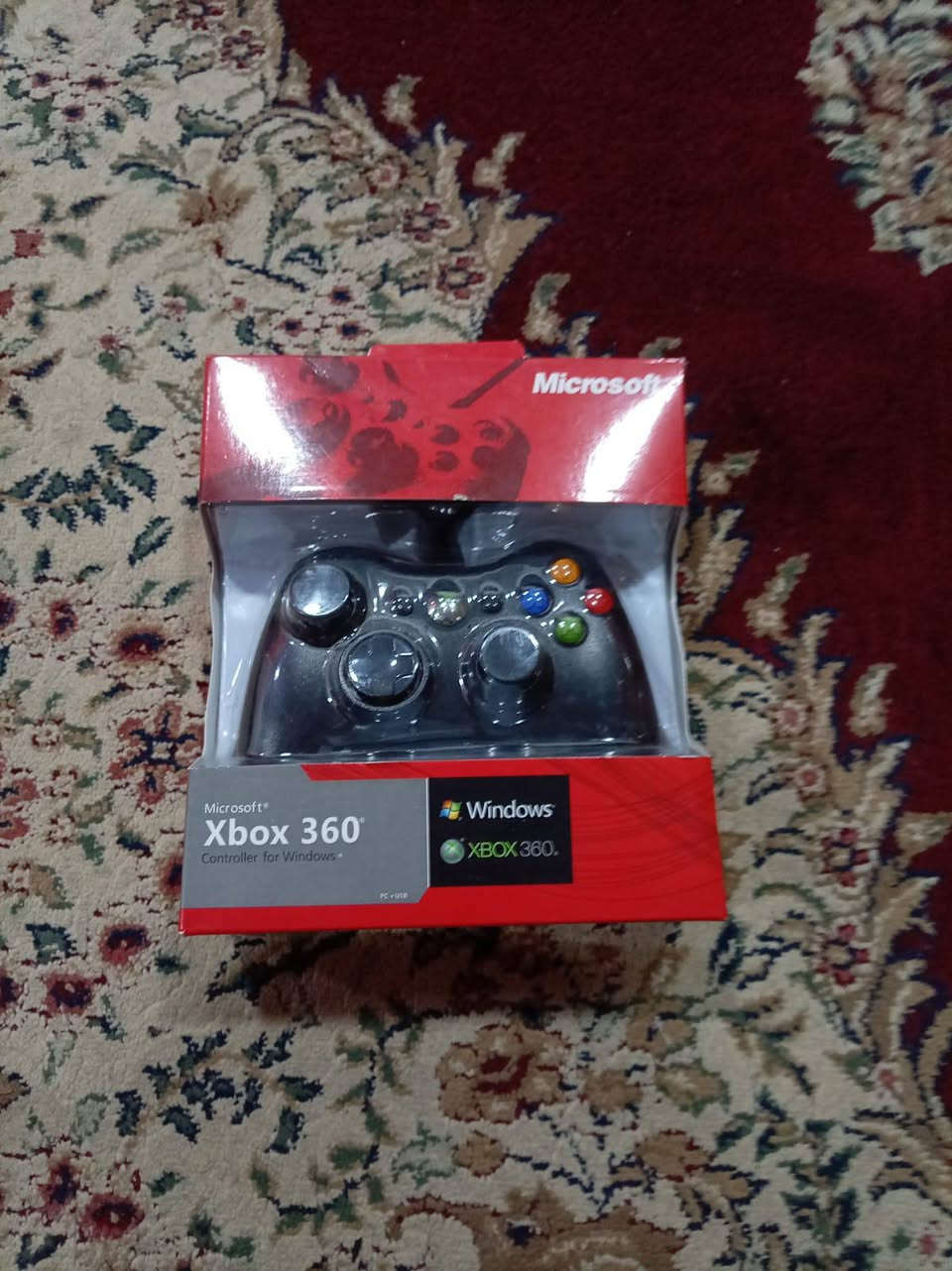 السلام عليكم إكس بوكس 360 مهكر كامل ملحقات
جوستكين 
بي تقريبا 8 العب منهن GTA5 وبيس وكلفد يودي وتبرايدر وفورزة هرايزر وسباق سيارات 
وغيرها 
جهاز ما بي أي شي شغال 
قيم وخذ 
غير متواجد على فيس الاستفسار على رقم
 *********** متوفر واتساب مكاني نجف الاشرف
