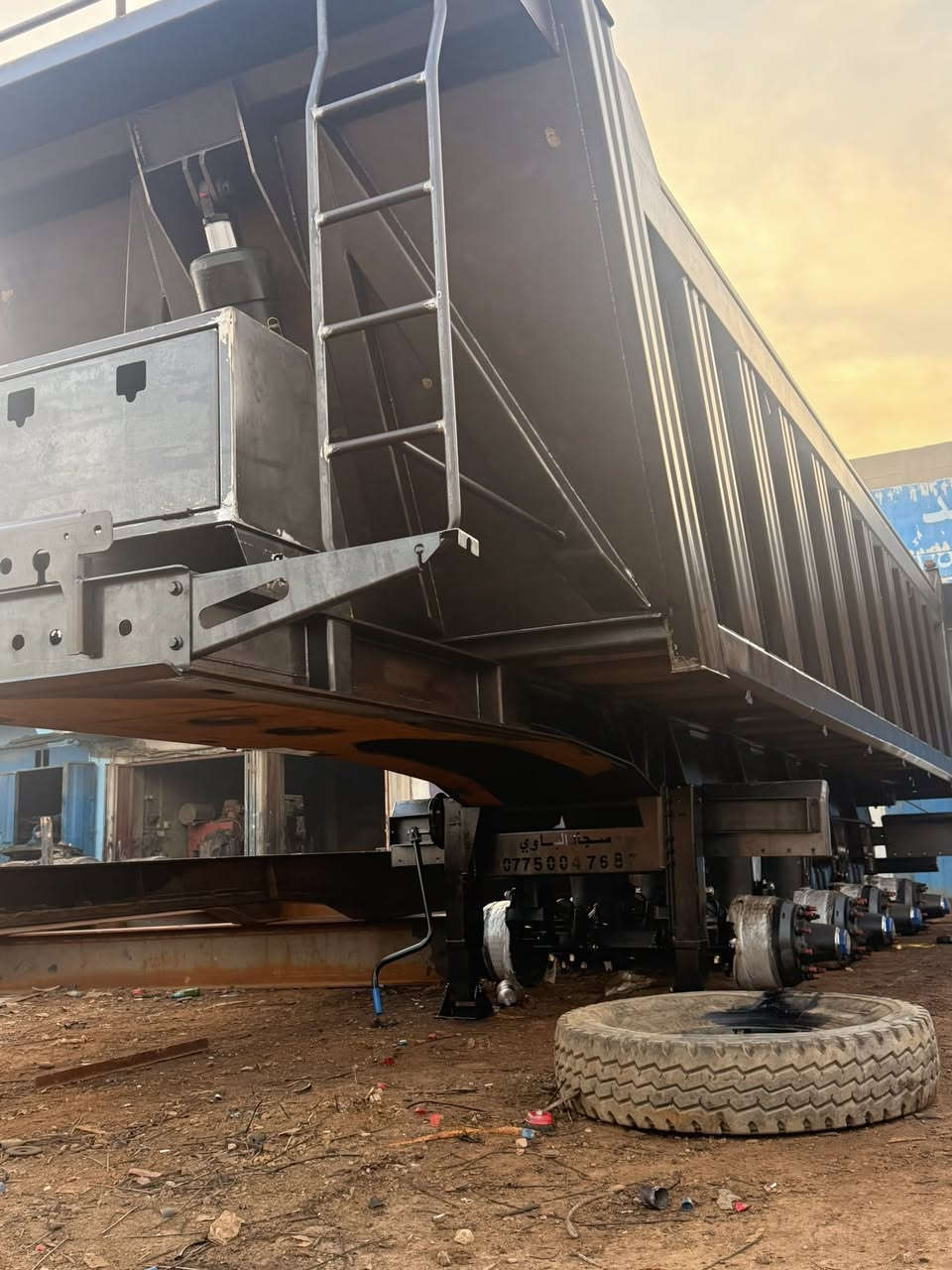 عربانه ماك نيسان للبيع تفاصيل ***********
