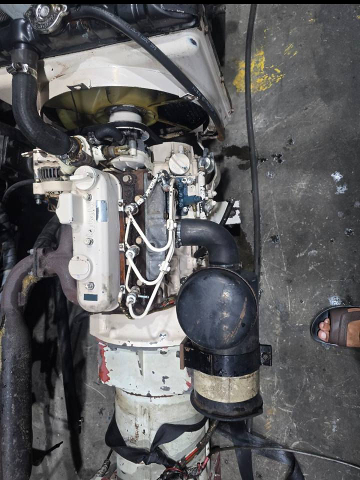 السلام عليكم.. مولده كابوتا 905 التوليد 13 كيفي ميكالتا ايطالي العنوان النجف الحي الصناعي  ..السعر 12 ورقه وبيها مجال ***********
