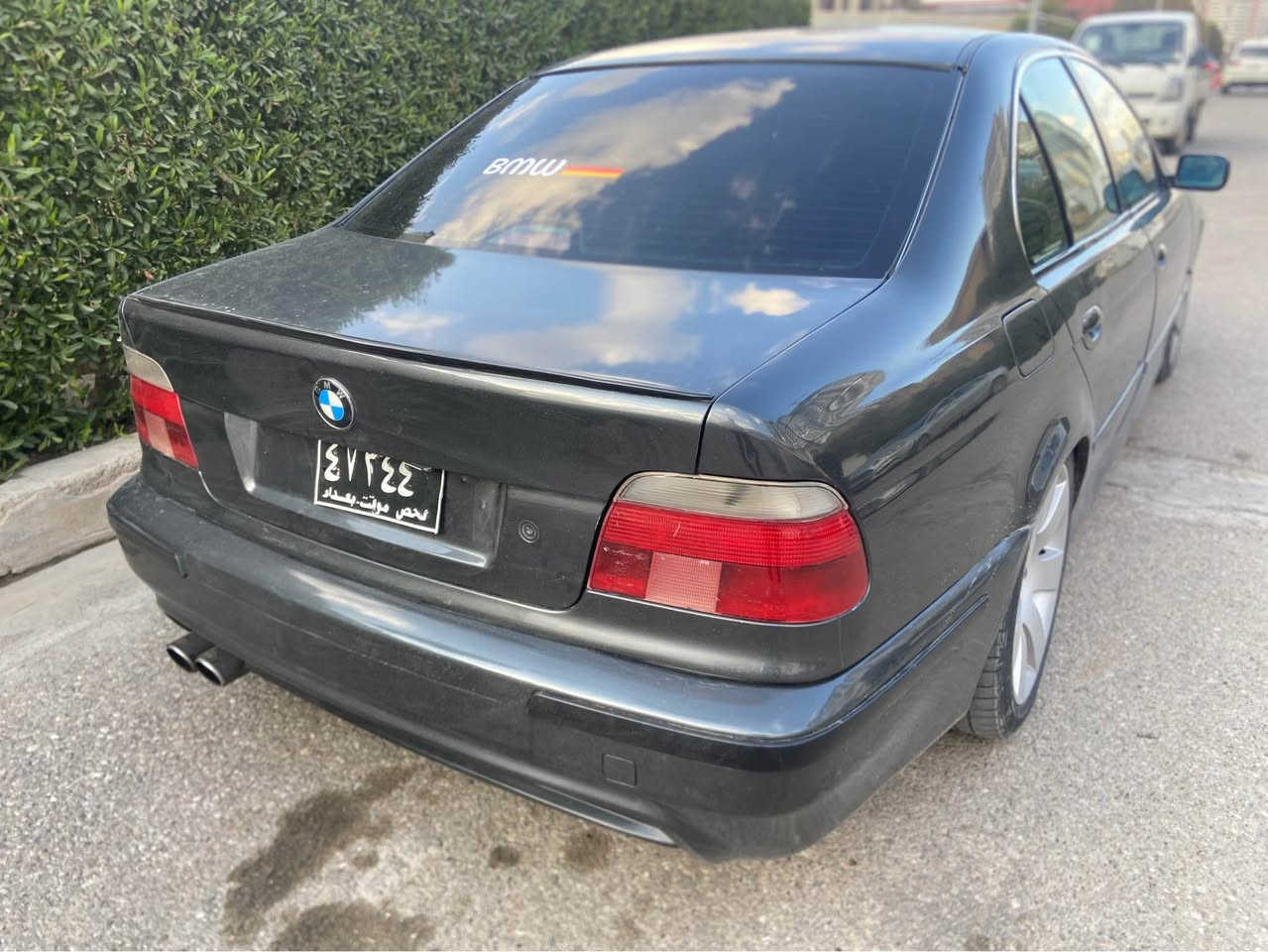 بى ام سقر ئارم پلاستيك هه ولئر مؤديل ١٩٩٩ مه كينه ٥٢٥ ده بل ديجيتال گئر تؤماتيك عادى سپؤرت گئرو مه كينه به شه رت سه ياره كه عامه بؤ جوانى بئ مه عجون  سعر ٧٣ كه مئك مه جال 
*********** كويسينجاك, أربيل
