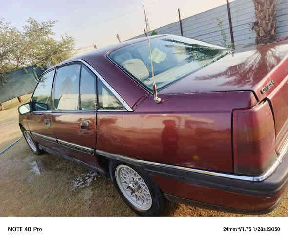 اوبل البيع موديل ٩٢ كير عادي محرك ٢٠٠٠ سيارة جاهزه كير محرك صدر تخم تاير كهربائيات تراي كله تمام سعر سيارة ٢٩ بيه مجال لشراي عنوان الرمادي ***********
