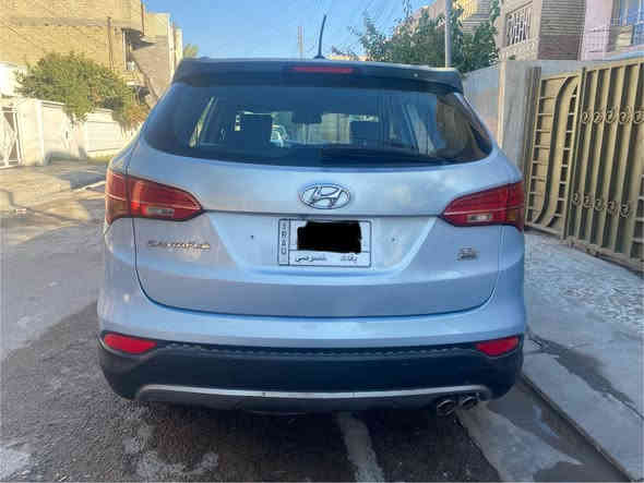 سنتافيا ٢٠١٤ فول مواصفات  محرك ٦ سلندر ٣٣٠٠ سبعة راكب
لون بحري المكان بغداد
مبدل بيها الصندوق اثر ضربة خفيفة كلش يرجع على البارد
وموجود القديم مع الجامات 
المضللة ماشية ١١٦ الف
السعر ١٥٨ 
***********
