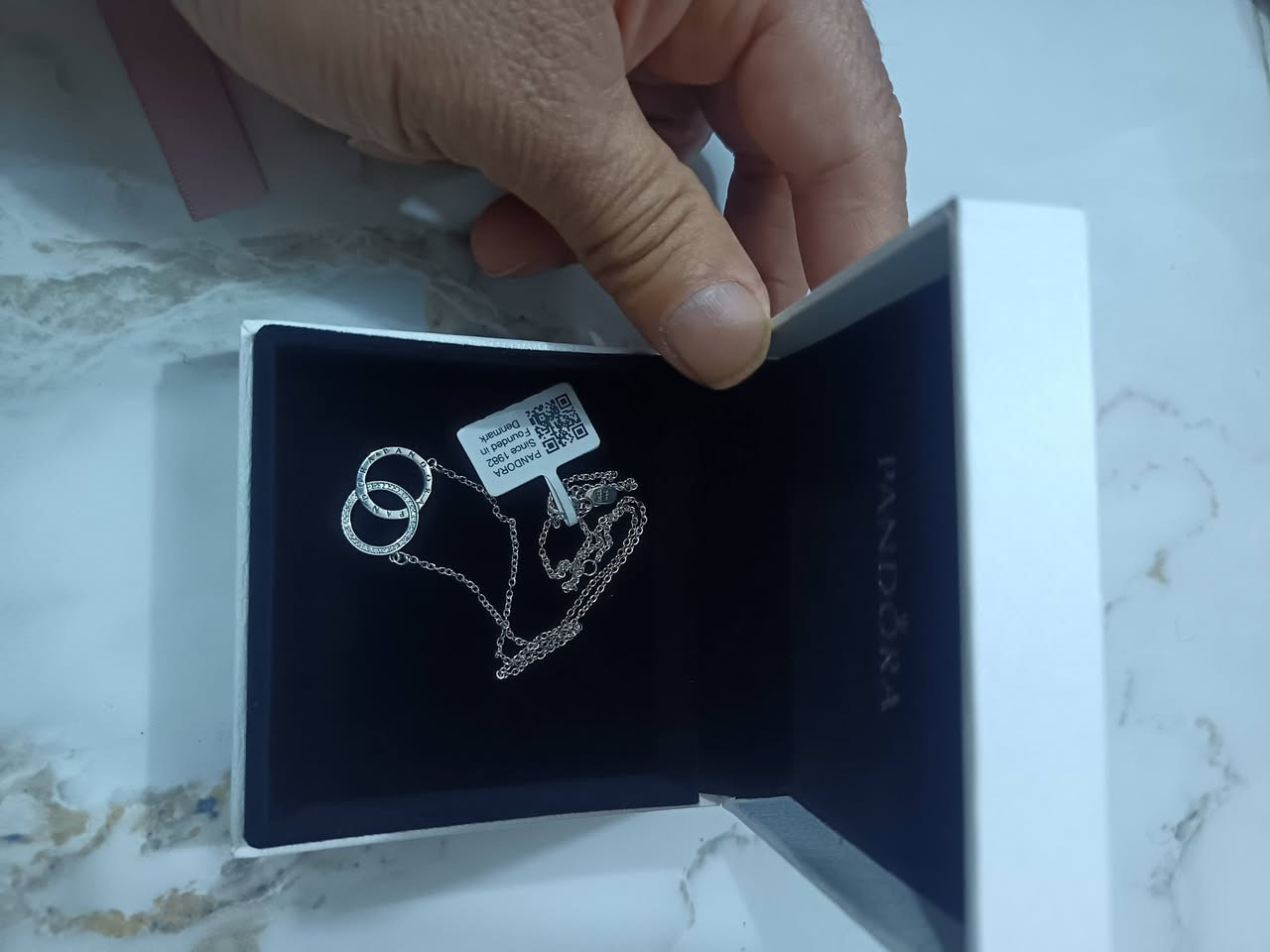 فضه ٩٢٥ مختوم
للاستفسار على الواتساب ***********
يوجد توصيل سعر التوصيل ٥الاف لجميع أنحاء العراق
