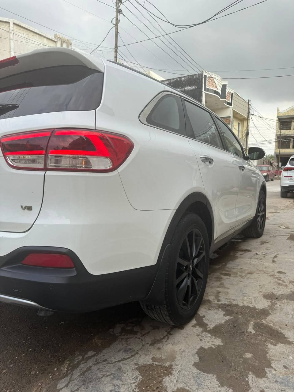 سورنتو خليجي 2016 ماشيه 166 سياره نضيفه وخير من الله صدر محرك وكير فول نشاط رقم بغداد بسمي  مكانها بغداد الدوره بدون فتحه بصمهه
7راكب
3قطع تبريد
شاسه 
مري شفط
اشاير مري
كشن كهرباء
جام اوتو
كامره حساسات
كشنات جلد
تحكم ستيرن
بردات
ABS
نضام ترحيب....
معروفه مواصفات الخليجي
السعر 185وبيها مجال بسيط للشرار
للاستفسار:-***********
