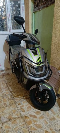 درجة شحن • شهرين • قابلة للمفاهمة