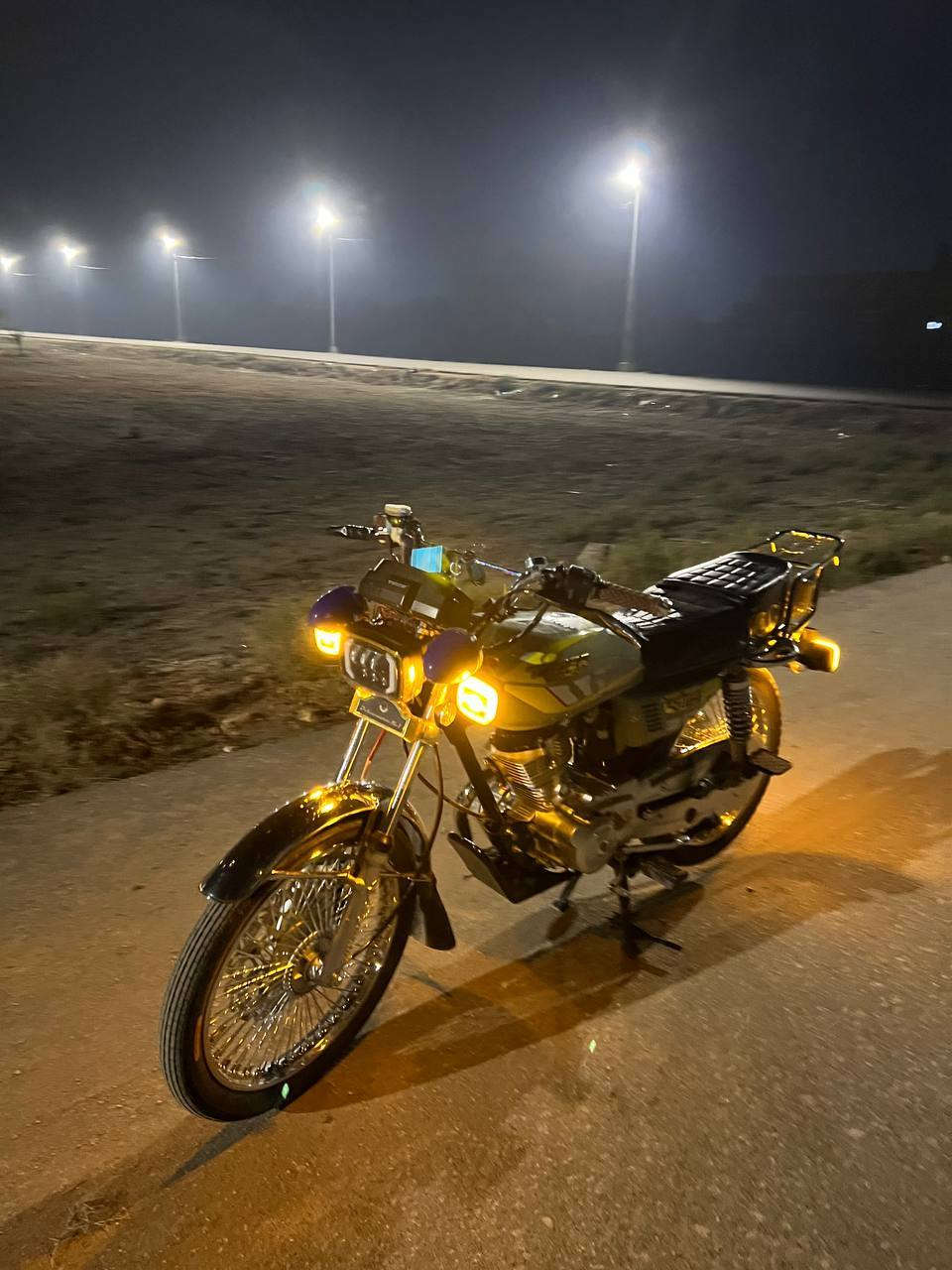 السلام عليكم شباب دراجه للبيع تايكر اسمنتي برطاني محرك غطاس دراجه تخبل جديده ما صارلها شهرين من طالعه من الوكيل وكيلها السلامي موديل ٢٠٢٥ اوراق الدراجه ما نقصها برغي سعرها ٧٧٥ قفل مكاني بابل طهمازيه الرقم *********** غير متواجد ع فيس
