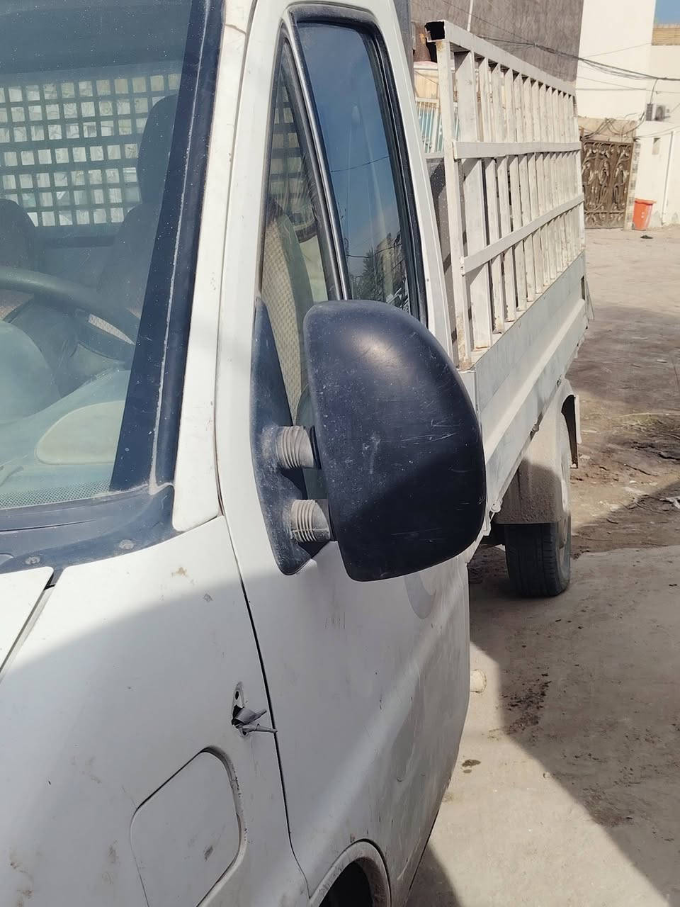من رخصت الدمن افيكو مديل ٢٠٠٤ ثنين طن  مزاد  مزاد مزاد الرقم على المشتري سعر ٤٠  رقم ***********
