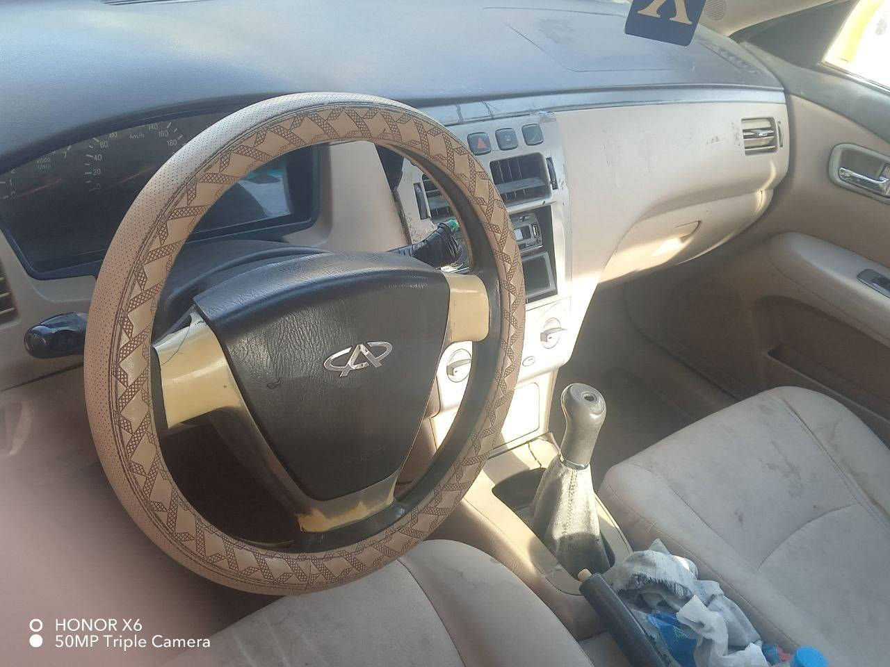 نوع السيارة شيري
موديل 2012
عنوان كربلاء
السعر 20 ورقة تواصل ***********
