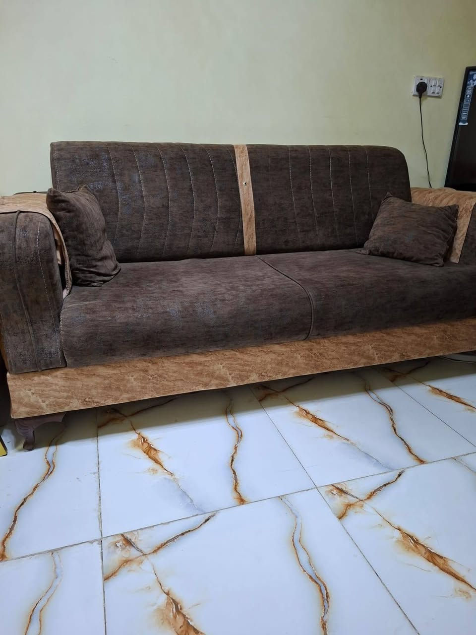 التخم سعر 300 الديوان 100


**إذا كنت صاحب هذا الإعلان وتريد حذفه لأي سبب، رجاءا أرسل رسالة إلى الدعم الفني**