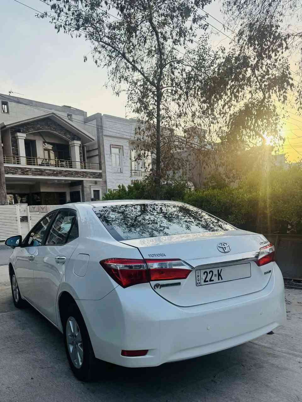 سياره. كرولا 2014 خليجي. شريكة جيهان.   محرك كبير 18
بصمة محرك كبير.  داخل اصفر.  
189 الف كيلو ماشي 
سيارة بيها باب خلفي. سايق صبغ   او دوسه.  20سم.  صبغ.   بعد شويه بيدي ئار.    او بيها حالوب. بعد مكفولة كفالة عامة.    گير محرك بشرت.   
مكان/اربيل. 
رقم اربيل سنوي جديد لحد 2029 

رقم/‭0772 943 8696
