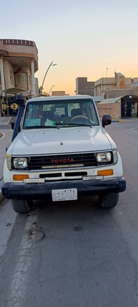 موديل ٩٦ • محرك ٣٠٠٠ VVT • رقم بغداد