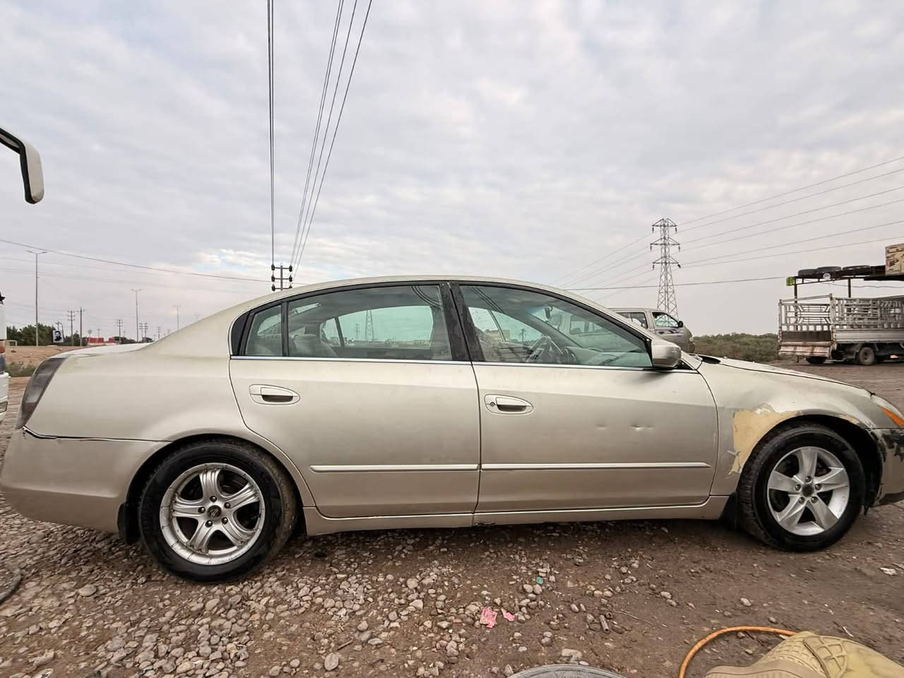 السلام عليكم 
سيارة نيسان ألتيما موديل 2006  
 
مكينه بيها تبخير   ومن تنمر بالبداية تصير طكه بالمكينه گالو ربل مال مكينه بعد ماعرف   السيارة غرفتها نضيفه ومابيها نقص 
 

((السيارة ابيع كوم حديد ما عدا الاصوليات اتكفلها ))

السعر 35 وبيها مجال  للتواصل ***********
