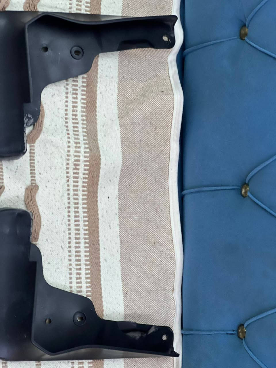 سلام عليكم واقيات كورلا امريكي وصيني الصليات سعر 25 الف بيهن مجال مكاني شهداء سيديه تقاطع درويش ***********
