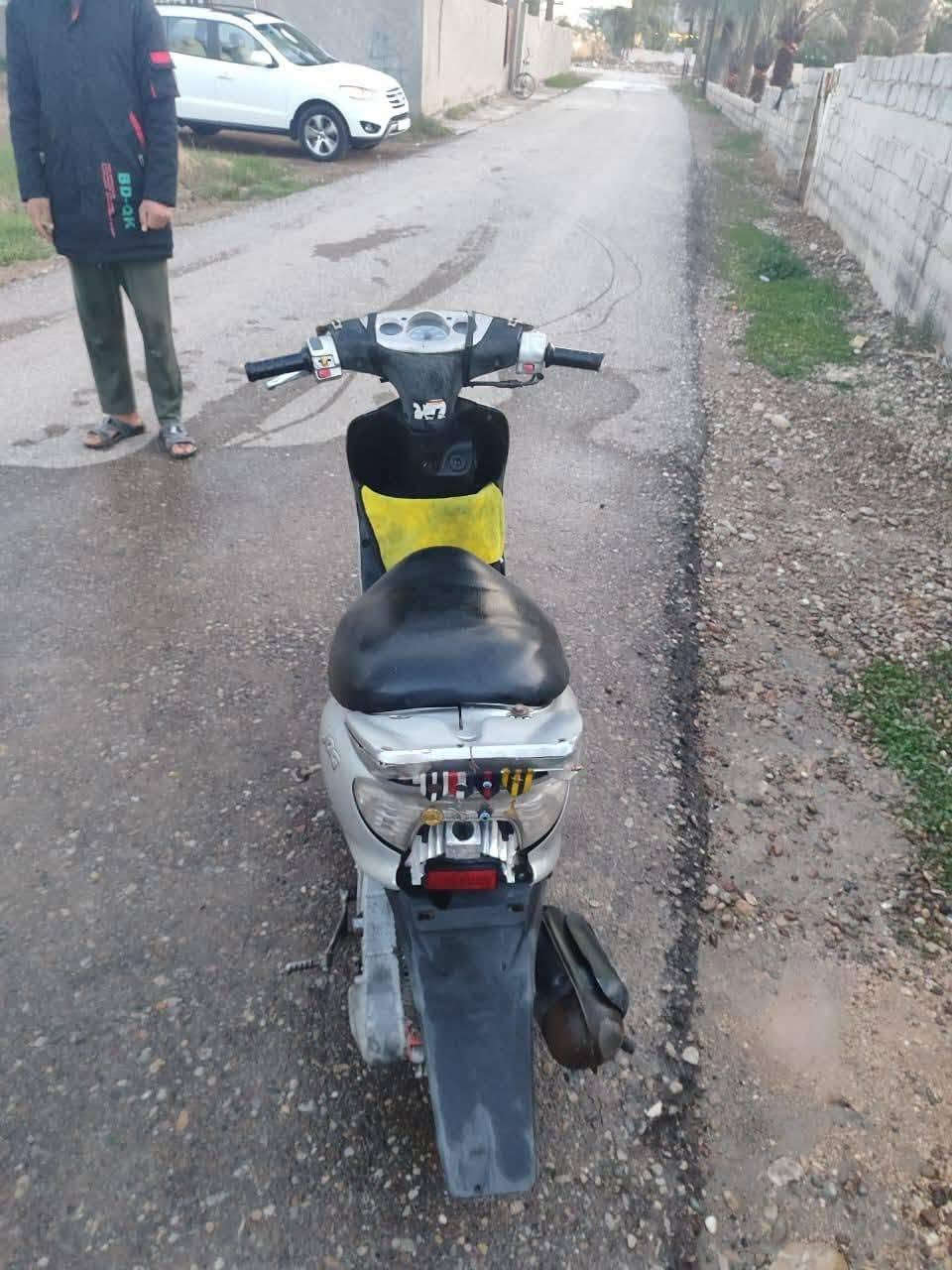 السلام عليكم حبايبي دراجه 60 للبيع نظيفه بكره من بغداد المحموديه السعر 175 وبيها مجال قليل


**إذا كنت صاحب هذا الإعلان وتريد حذفه لأي سبب، رجاءا أرسل رسالة إلى الدعم الفني**