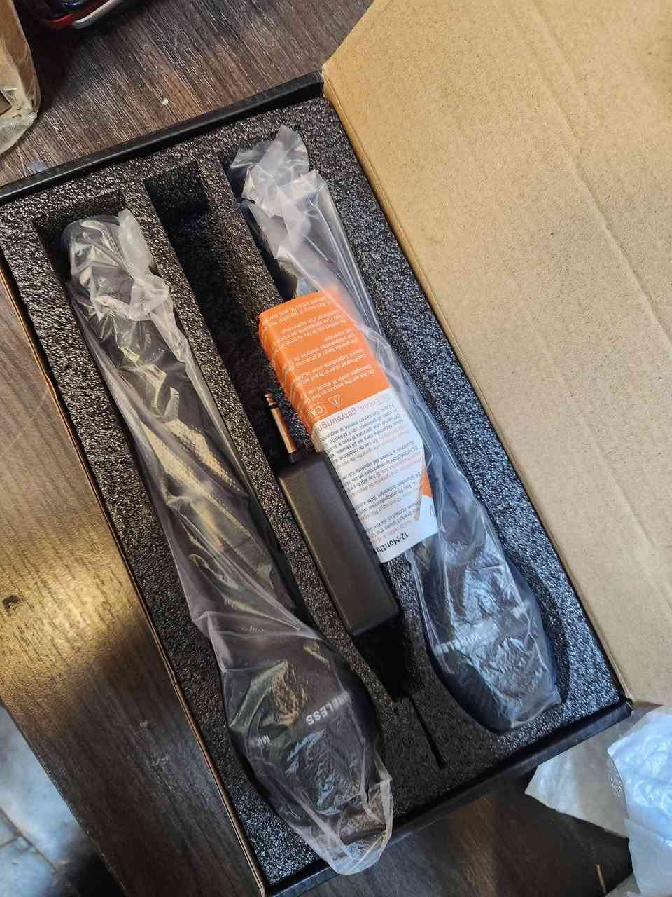 سلام عليكم
للبيع كلهم اغراض صوتياتي كلهم ٧٥ الف مع توصيل المايك شحن تايب سي قطعتين


**إذا كنت صاحب هذا الإعلان وتريد حذفه لأي سبب، رجاءا أرسل رسالة إلى الدعم الفني**