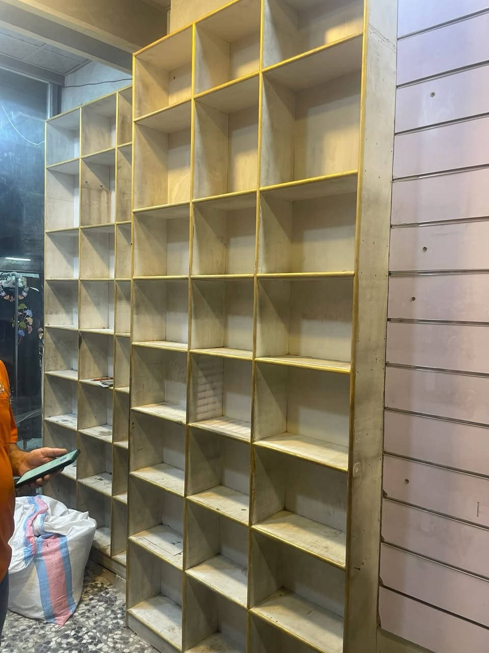 رفوف للبيع الطول 3 متر والعرض متر و20 سم السعر 25 للقطعه


**إذا كنت صاحب هذا الإعلان وتريد حذفه لأي سبب، رجاءا أرسل رسالة إلى الدعم الفني**