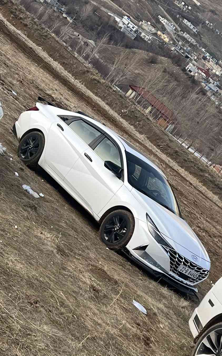 النترا 2023 لمتدد لون ابيض
ماشية 55 الف ميل
حادث جاملغ ايسر وبنيد راجعات نفسهن
بدون ايرباك السيارة
مكينة وكير كفاله برغي ممفتوح بيهن
تخم تاير جديد
بيها سستم لدات اصلي 
مكان السيارة حي الجامعه / حي حطين
السعر 168
*********** احمد
