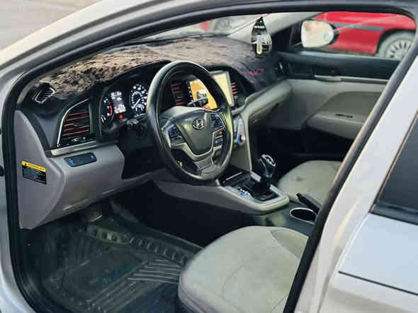 النترا 2017 امريكي 
اعادة نشر بسبب الوعود الكاذبة واعتذر من الي اتصلو بيةة وكتلهم نباعت

رقم اربيل الجديد رقم وسنوية 2028 وهزة وفحص كلو جديد شرط الوكالة والتحويل السيارة بأسمي 

كير محرك شرط 

محرك 2000 دوش مامفتوح وضع شركة

كير atm المرغوب

فحم كزوز(حجر بيئة) موجود شركه

تبريد ثلج طخم امامي خلفي كلو  شرط 

سيارة جديده حيل ومال بيت 

الضرر : بوند مبدل فقط وحافة جاملغ بدون دواخل صور الضرر بلمنشور 

 السيارة جديدة واحلى من الصور 

السعر 127 

مكاني موصل الايسر 

***********
