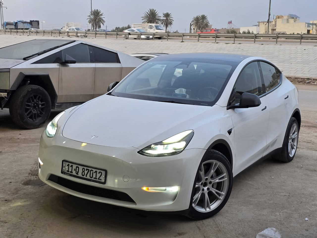 تيسلا 2023 مودل Y
دبل ماطور لونگ رينج 
السعر 195$
***********
