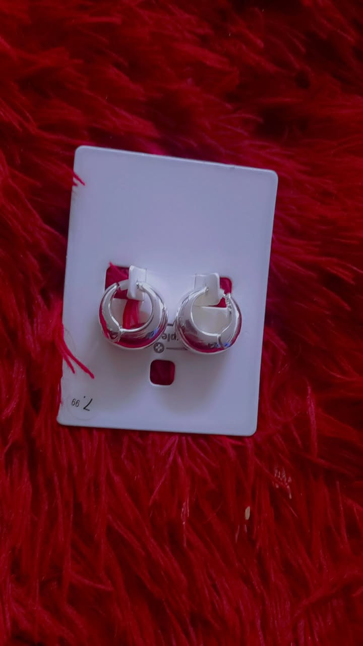 اكسسوارات الماني ثابت طلا اصلي باسعار. خياليه  كوله الف والف ونص  وبل حقيقه احلا من لصور. بهواي. توصيل فقط مسيب


**إذا كنت صاحب هذا الإعلان وتريد حذفه لأي سبب، رجاءا أرسل رسالة إلى الدعم الفني**