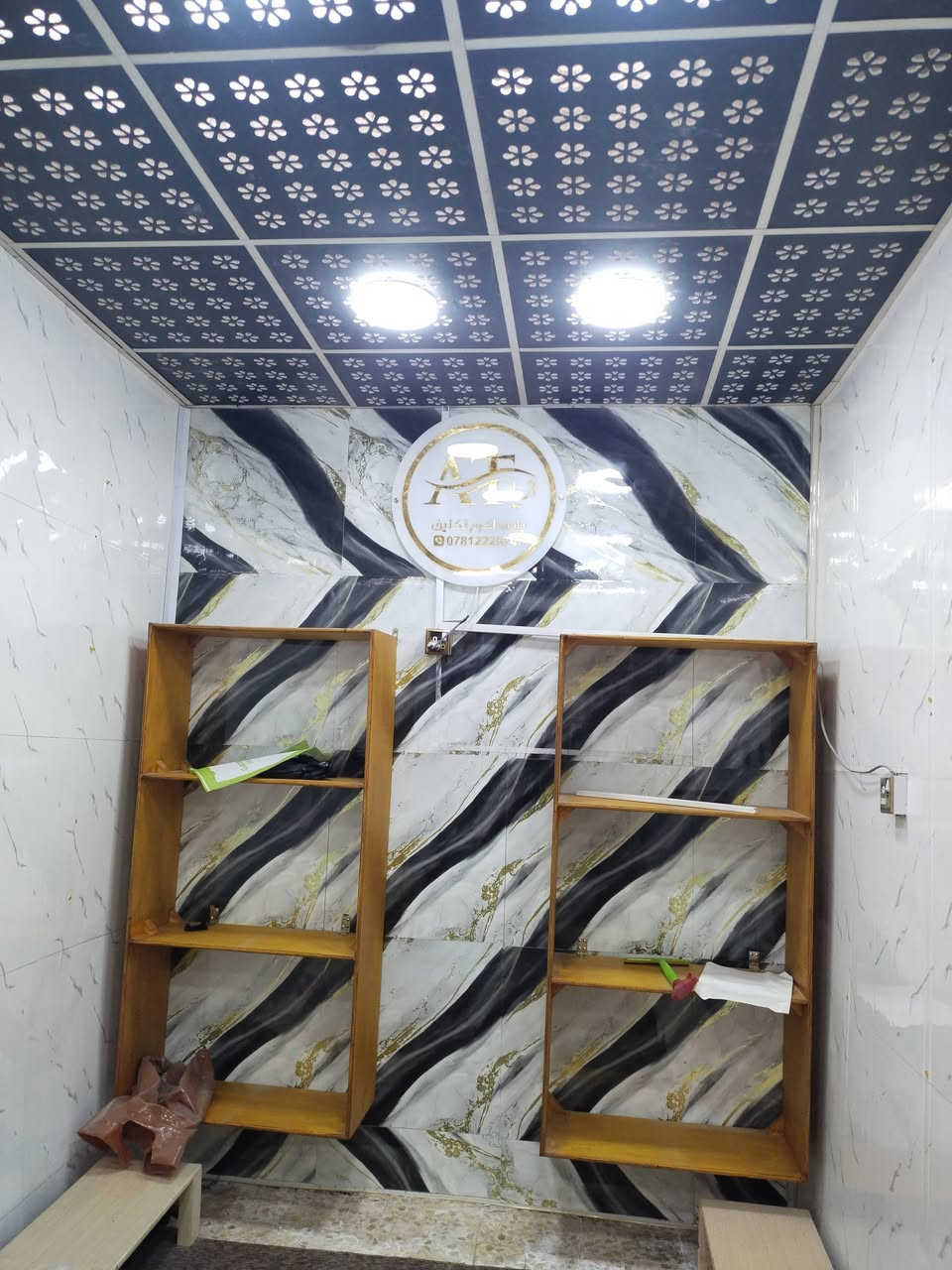 يوجد محل للايجار بسوك الشامية للاستفسار الاتصال ***********
