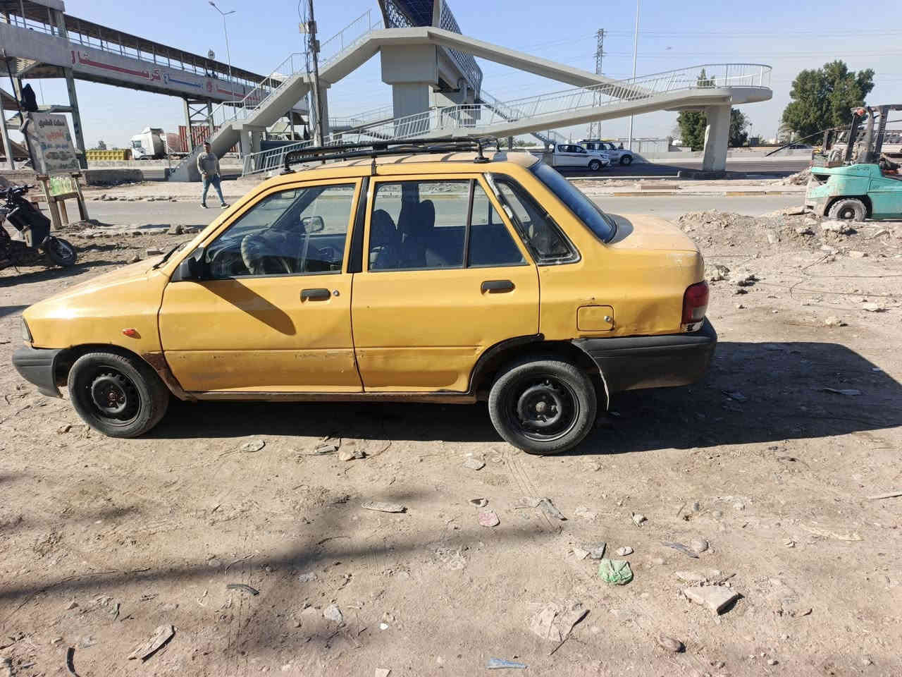 السلام عليكم للبيع سايبه موديل 2012  رقم الماني تحويل مباشر مصفره هيئه وغرامات
عنوان بغداد بوب الشام السعر ٢٠ وبيه مجال قليل للشراي 
***********
