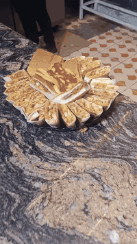 عرض مطعم وماكولات الفراشه  طبق مشكل صاج مع البركر فقط 10الاف للتواصل م...