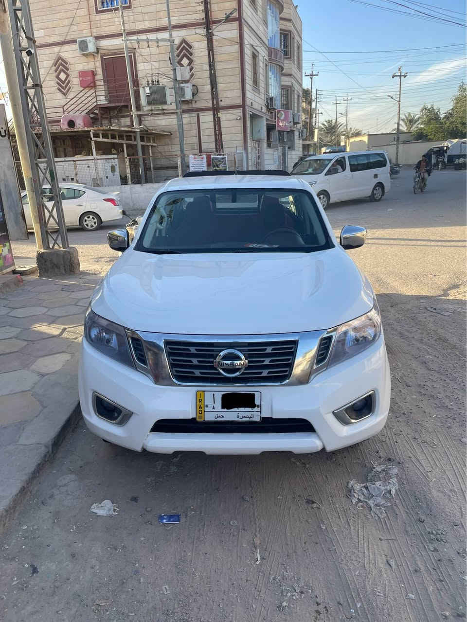 السلام عليكم ***********
نيسان نيفارا 2016
رقم بصره سنويه لل 29 تحويل مباشر 
مكفوله من الضربه والصبغ والتبديل فقط بارد بسيط بالبدي 
مكينه مكفوله من التبخير والتنقيص والفتح 
حداديه وتخم تاير جديد 
تبريد ثلج تدفئه شغاله 
السياره بدون اي نقص 
جاهزه من كلشي
مكانها البصره ابو الخصيب مهيجران 
سعرها 145 وبي مجال بسيط 
*********** ابو الخصيب, البصرة
