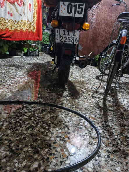 السلام عليكم
دراجه بوكسر 2021 مرقمه بغداد
 المكيمه مجفته تجفيت شركه قبل شهرين ومنطيني بيهه ضمان سنه والكلجات قبل شهر شادهم 
الدراجه مناقصهه اي شي بس 
تك اشاره اماميه وكشنهه تعبان 
السعر 1900 وبيهه مجال 
مكاني بغداد الكرخ 
رقم واتساب
***********
