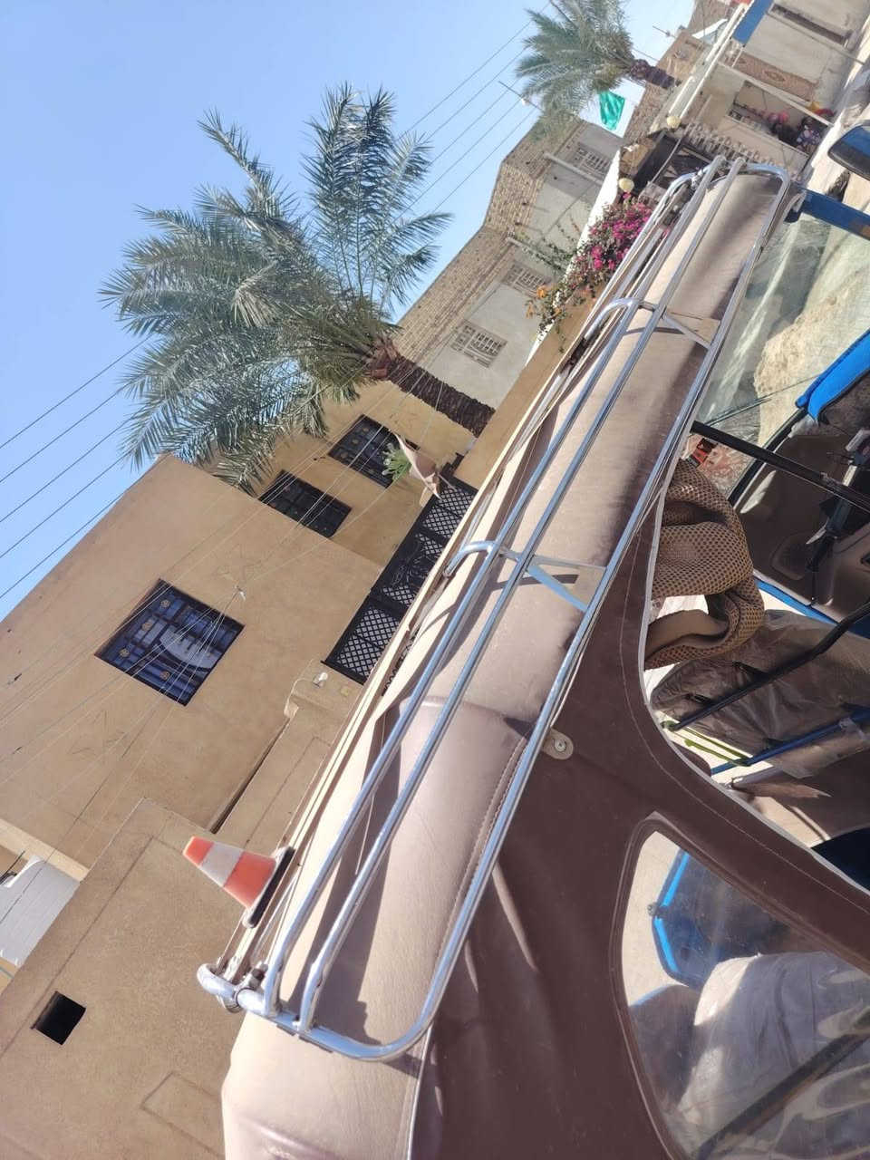 سيبايه للبيع. علي الحداد
ب 90 قفل ***********
