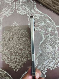 ١٦ برو ماكس بطاريه ٩٠ذاكره ٢٥٦جهاز نضيف مامفتوح بلادي مكفول المكان بغد...