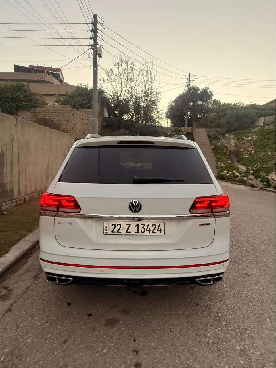 اطلص موديل 2022 فول فول مواصفات sel جاملغ صبغ بدون دواخل وبدون ائرباگ وشبر صبغ بالباب السايق اهنا صبغنا بالعراق محرك سته سلندر السيارة مال بيت وبسمنه السيارة والسعر   32$ رقم تليفون *********** أربيل, العراق
