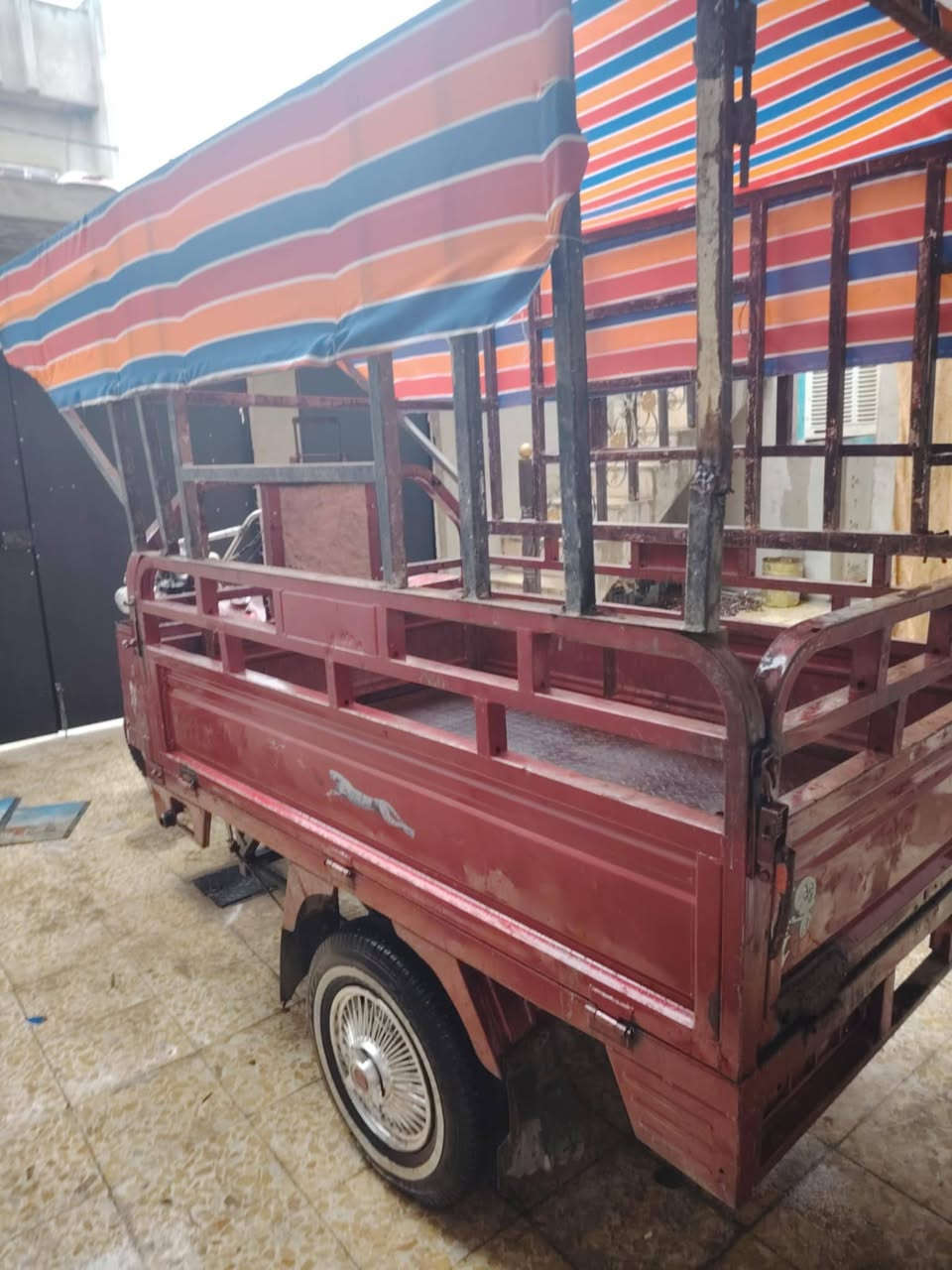 السلام عليكم ورحمة الله وبركاتة ستوتا بعيرا موديل2019منفيس ستوتا نضيف كدام العين كهربيت يردلها ترتيب والباقي كدام العين شاصي شراط محراك موديل 2023حيل نضيف ابيع اواروس اب اي شي والسعر 875وبيها مجال شي قليل رقم الهاتف ***********كوراك اسيا***********وتساب
