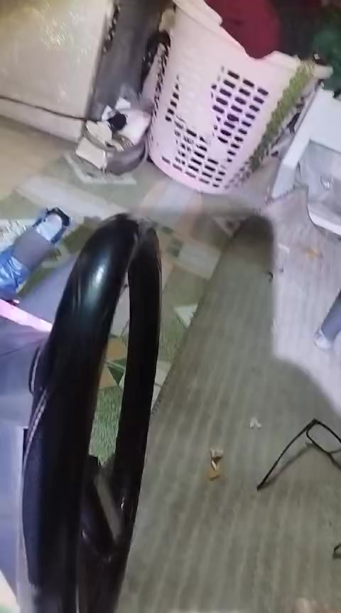 ستيرن جارجر 10 كامل مع يدت الاشاره شرط السعر 75 
المكان الديوانيه
رقم ***********
