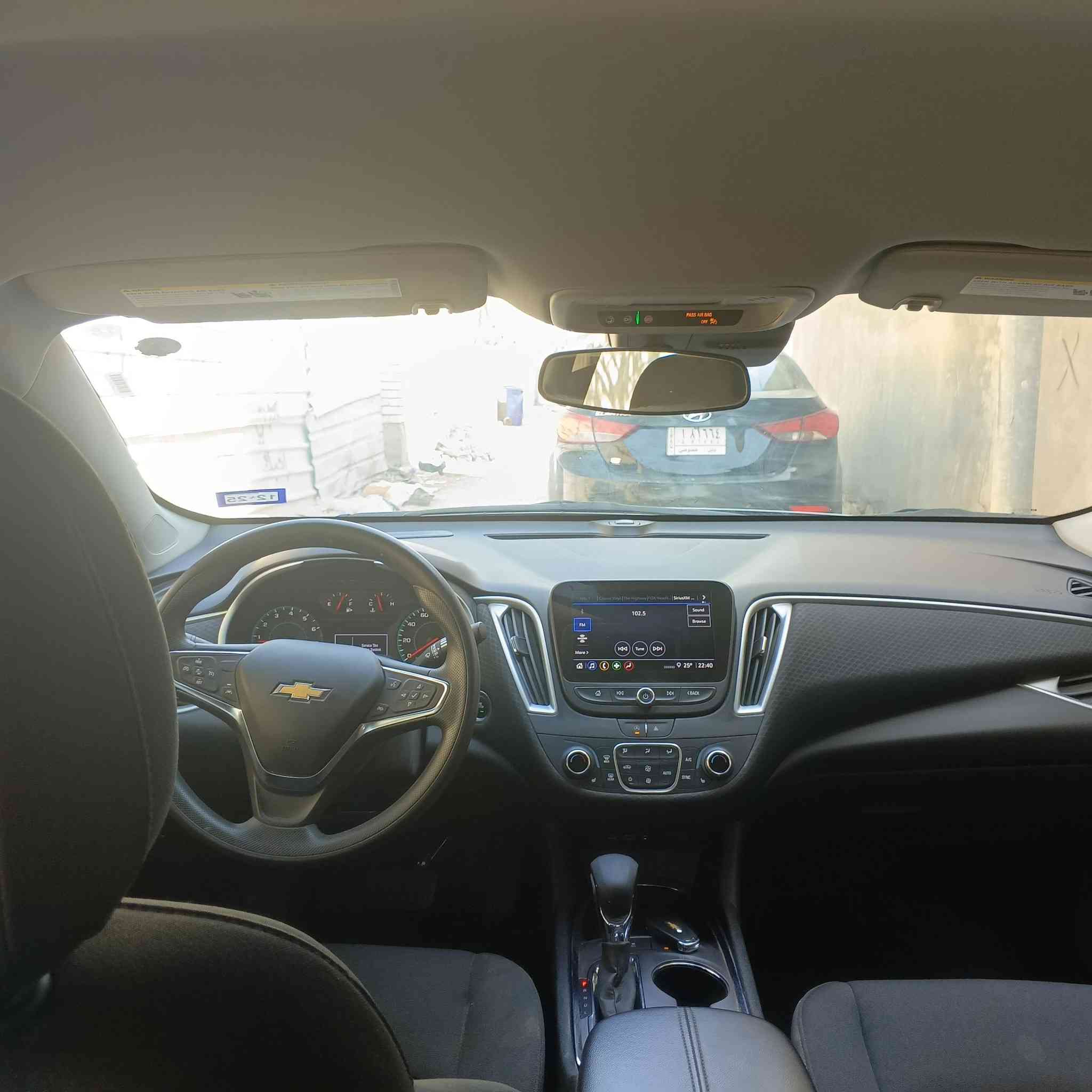 للبيع او مراوس حسب القناعه ماليبو 2024LT رقم بغداد معوقين للون رصاصي جديده بمعنى الكلمه بدون اي نقص ماشيه 50 KM بدون ايرباك بدون دواخل حادث بنيد وشبر من جاملغ جهة اليسرى مواصفات سياره
بصمة ابواب +جنطه
تشغيل عن بعد 
رادار امامي 
قيادة ذاتية
تحديد مسار 
محرك 1500توربو 
سائد بريك بصمه
مانع انزلاق
لدات امامي نهاري
اوتو بريك /توقف ذاتي عن الاقتراب 
كشنات كهرباء 
تبريد قطعتين 
شاشه كبيره 
كروز مثبت سرعة
4 دسك 
السعر 131 وبيه مجال غير متواجد على الفيس العنوان بابل ***********
