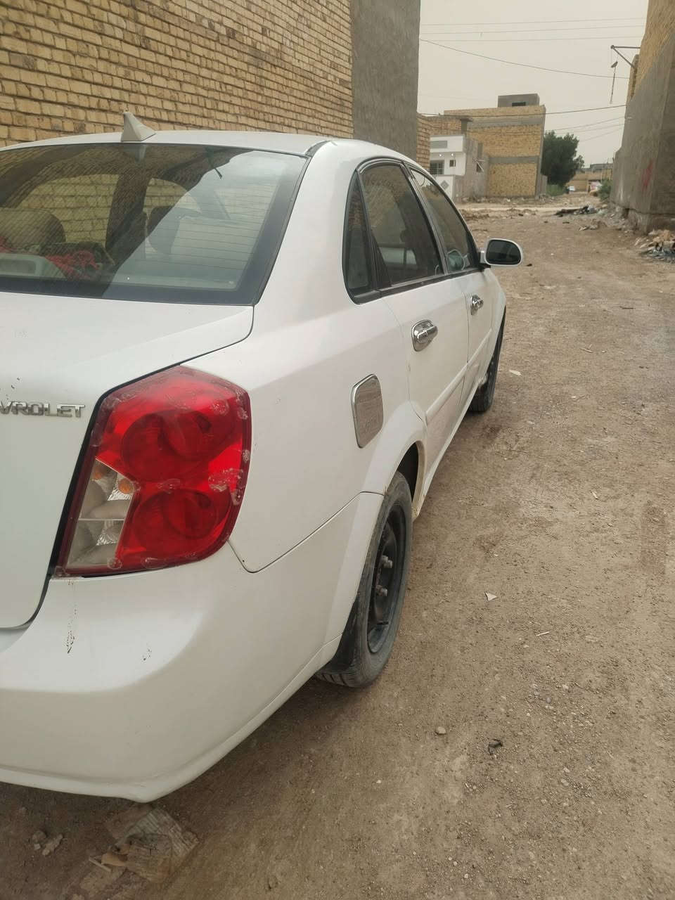 للبيع سياره اوبترا مديل ١١ لون ابيض رقم انكليزي بأسمي بيها قطعتين جاملغ الايسر مصلح والايمن الخلفي بيه معجون وبيها تكحييل كير ومحرك خير من الله تجي اشوف بعينك السعر ٦٧ رقم الموبايل ***********
