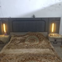 من رخصة لادمن عندي غرفه للبيع استعمال قليل جدا قبل شهرين مشتريتهاا 750...