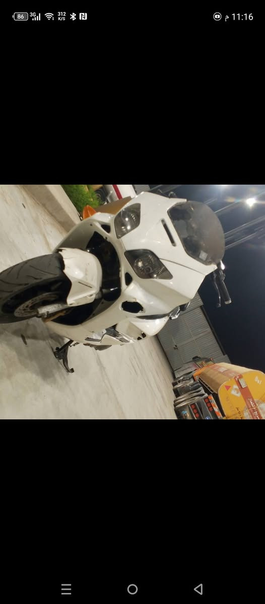 سلام عليكم عندي دراجه فورزا 06 للبيع سعر 400 وبيها مجال بيها خير تبخير مكان بغداد ***********
