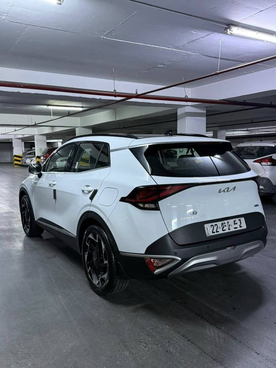 السلام عليكم
كيا سبورتج ٢٠٢٤ وكاله ( NIM ) رقم اربيل 
بانوراما 
كشنات جلد 
كشنات تدفئه وتبريد 
ستيرن تدفئه 
صندوك كهرباء 
سياره فول واحد ع واحد 
ماشيه ٣٥ الف 
للاستفسار ع الرقم : ***********
