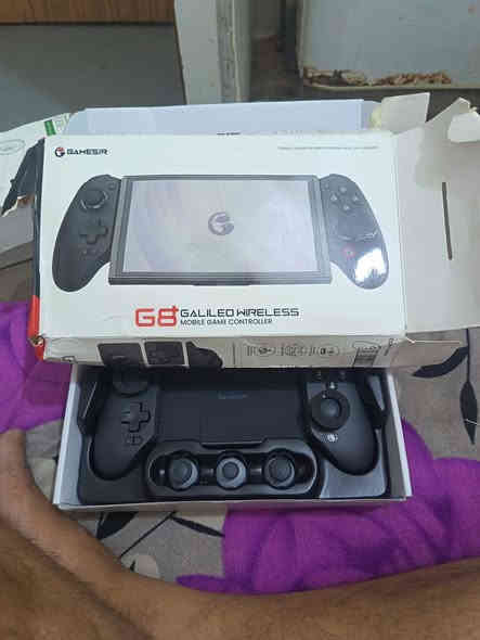 سلام عليكم خلي السعر وبل عافيه عليك بي واتساب *********** جديد مامستعمل ابد
