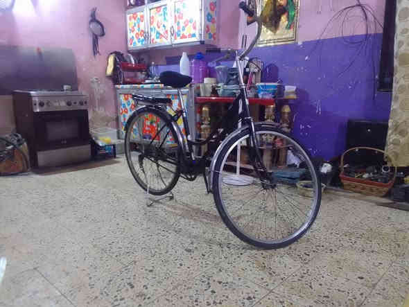 حجم٢٦لون اسودالسعر٤٥الف***********
