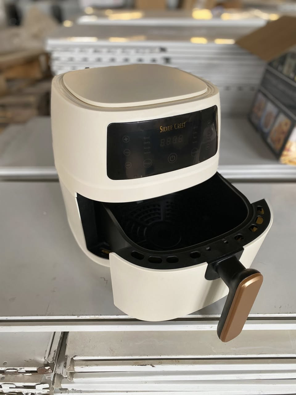 قلاية سلفر كريست الماني
أسود وأبيض متوفر
قطعة وحدة متوفرة بكل الألوان


**إذا كنت صاحب هذا الإعلان وتريد حذفه لأي سبب، رجاءا أرسل رسالة إلى الدعم الفني**