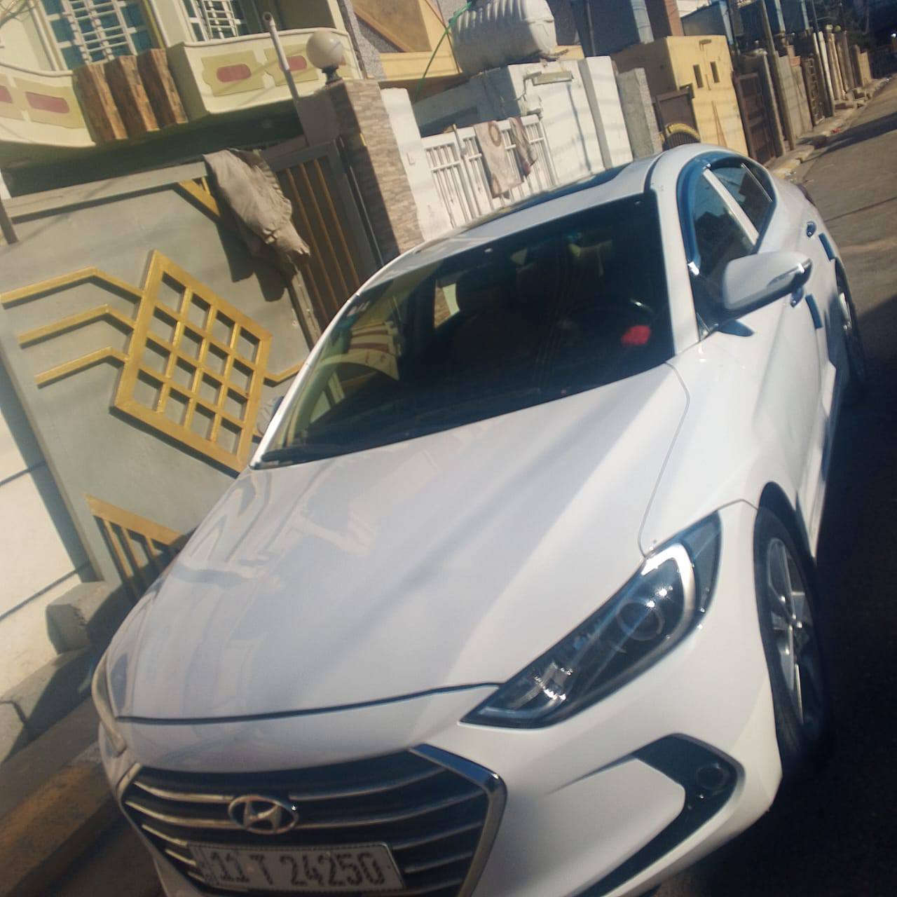 للبيع 
الانتراة موديل 2018خليجي
فول مواصفات عده البصمة
محرك 200دوش بلادي
كير صدر تخم تأير
تبريد ثلج
سيارة جديدة
ضرر بنيد ونص باب اثر شخوط 
سعر 140وبي مجال
رقم بغداد جديد
هزة جديدة
***********

***********
مكان السيارة الانبار فلوجه
