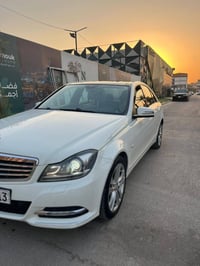 للبيع مارسيدس C 200  موديل 2011 خليجي فئة BLUE EFFICIENCY محرك 2000 با...